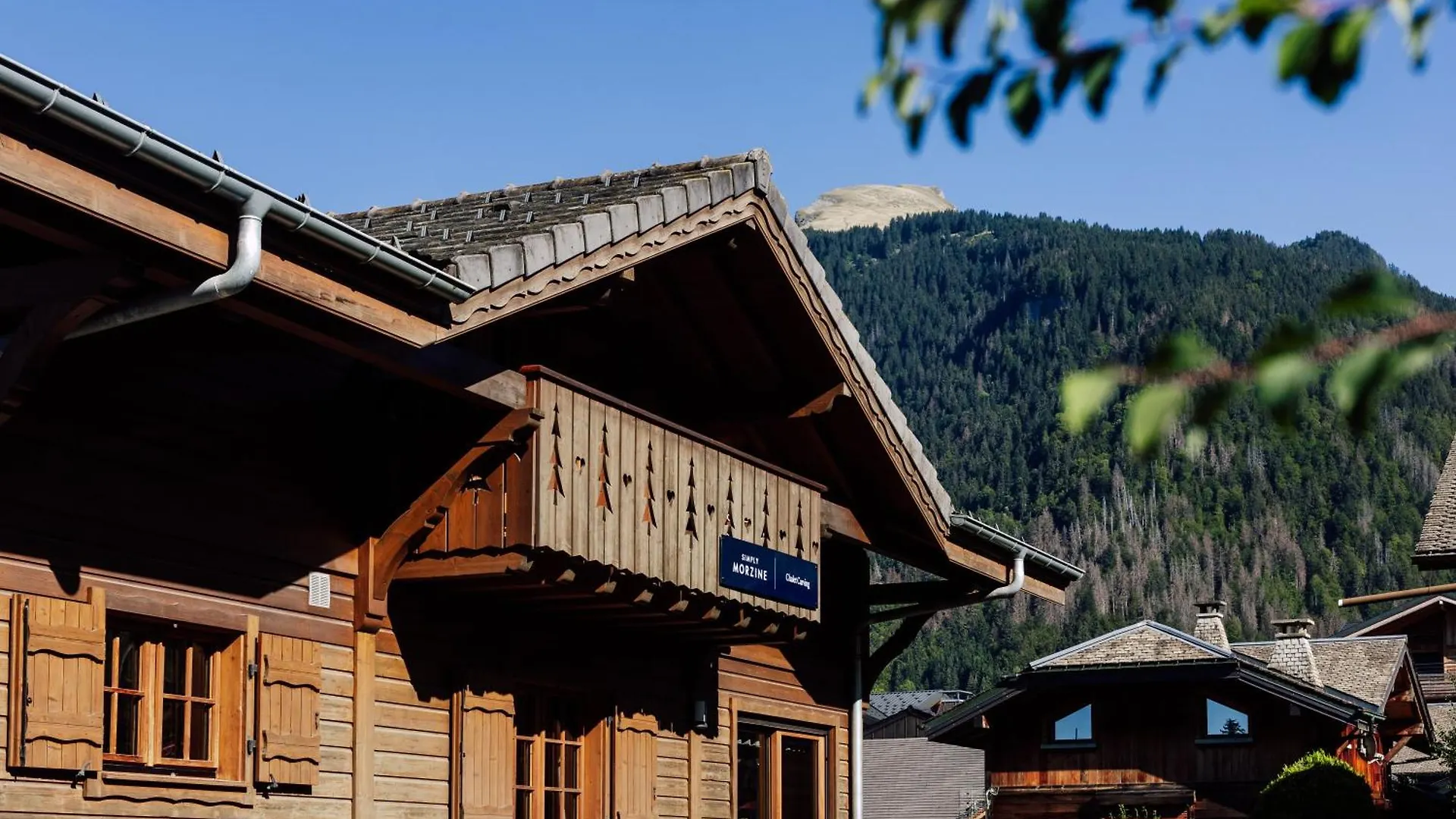Simply Morzine - Chalet Carving